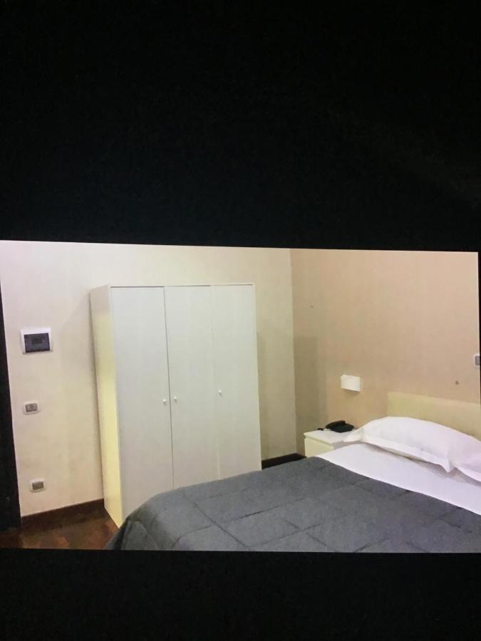 Ania Hotels Napoli Bagian luar foto